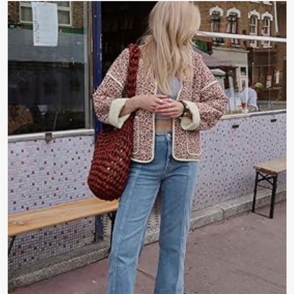 Coat - Picture 3 of 10